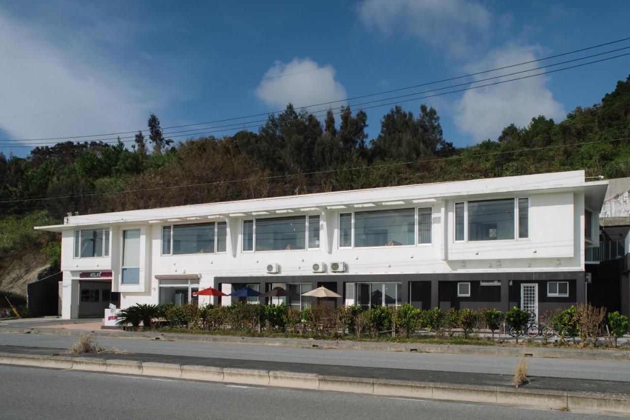 Hotel Mtb Motobu Exterior foto